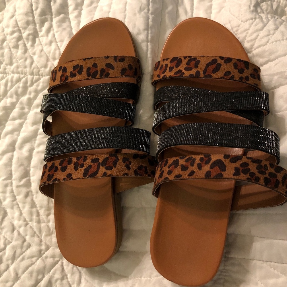 Ladies shoes